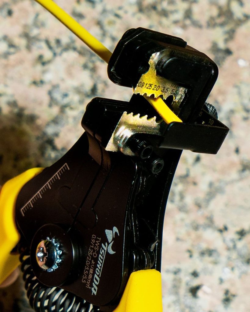 Kìm tuốt dây tự động của nhật có chất lượng số 1 ? Kềm tuốt dây điện của nhật với lưỡi cắt đa năng nhiều loại dây